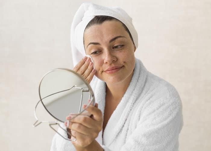 آماده سازی و آموزش آرایش صورت