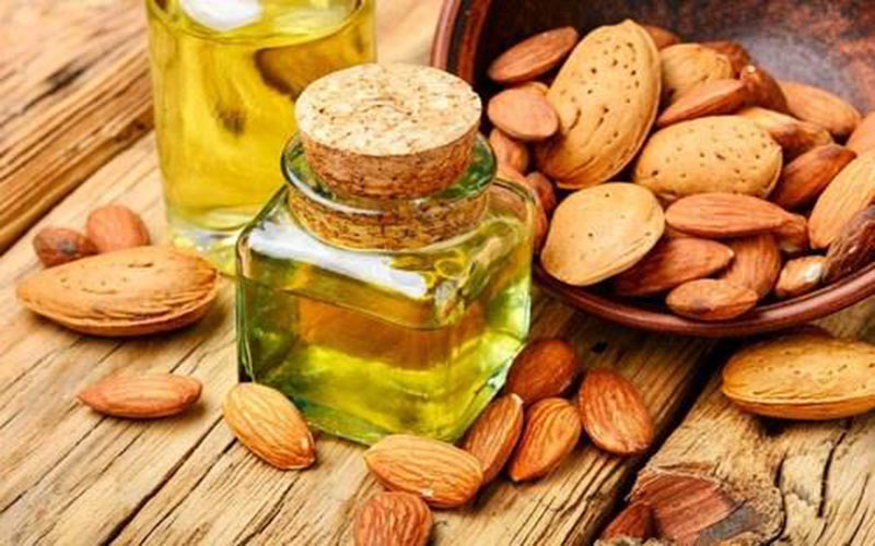 روغن بادام چیست؟