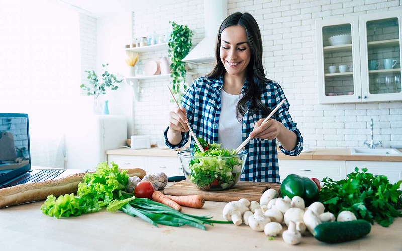 فواید گیاه خواری برای پوست