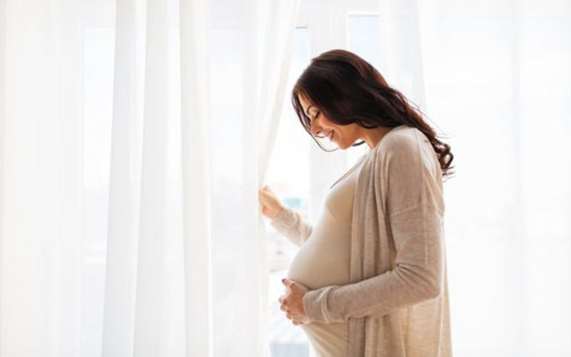 انواع لاک‌های غیرسمی و وگان مناسب برای بارداری